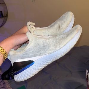 Nike Epic Phantom React Flyknit